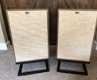 Klipsch Heresy IV Pair in Distressed Oak met Deer Creek type B stands - 2 - Thumbnail