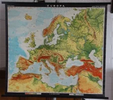 Schoolkaart van "Europa physisch".