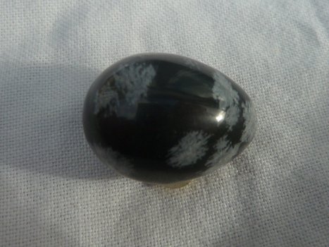 Eitje Sneeuwvlok obsidiaan - 1