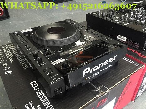 Te koop Pioneer DJ 2x Pioneer Cdj-2000Nxs2 & Djm-900Nxs2 + Hdj-2000 Mk2 Dj Pakket. - 0