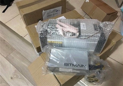 3 LOT Bitmain Antminer S9 13.5Th/S With Power Supply - 0