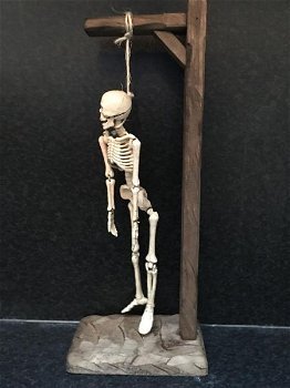 Metalen skelet aan galg-skelet , - 4
