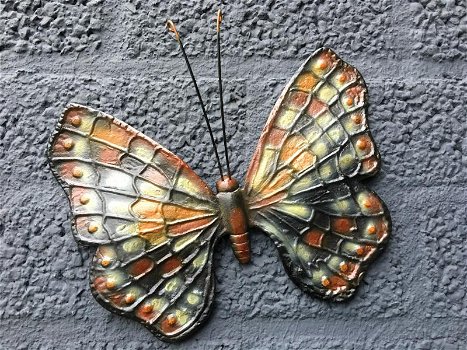 Prachtige cast iron wandvlinder in kleur divers , vlinder - 0