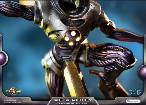 First 4 Figures Metroid Prime Meta Ridley Exclusive - 2