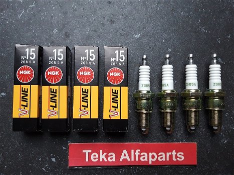 NGK No.15 V-Line ZGR5A Bougies Spark Plugs BMW - 0