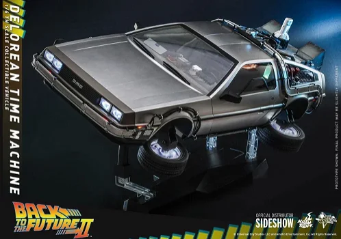 Hot Toys Back To The Future II Delorean Time Machine MMS636 - 2