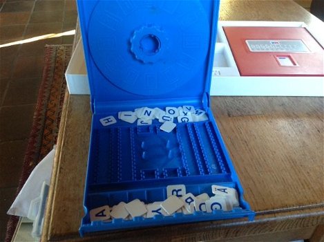Galgje, het bekende MB spel - vintagel bordspel - 1