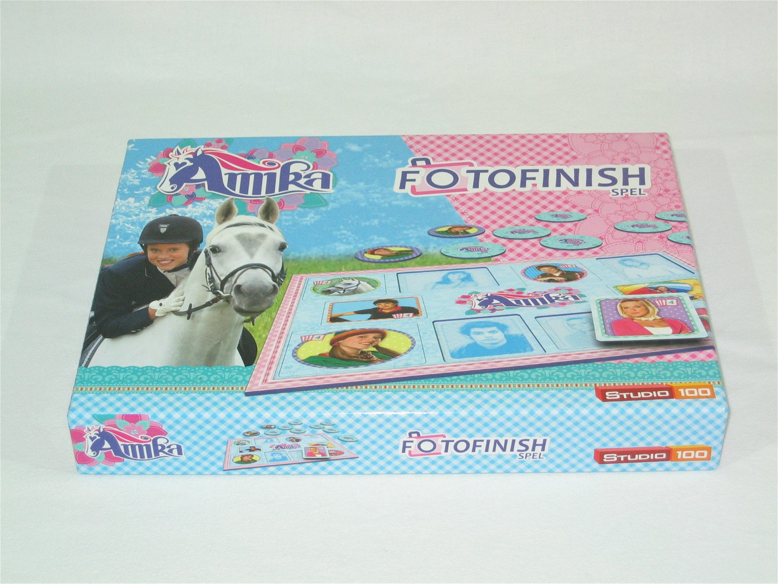 Amika Foto Finish Spel - Studio 100 - Volledig - nr. 1