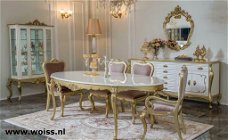 WOISS Meubels Breda klassieke hoogglans barok goud woonkamer