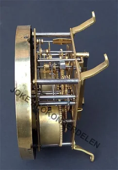 Regulateur muziek uurwerk = Junghans =45681 - 2