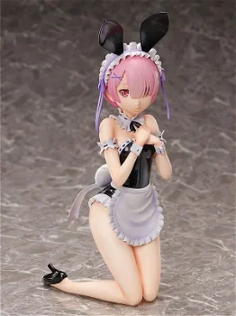 Freeing Re:ZERO Starting Life in Another World Ram & Rem Bare Leg Bunny set - 6