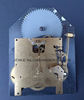 = Ketting uurwerk = UW 07223 =47277 - 4