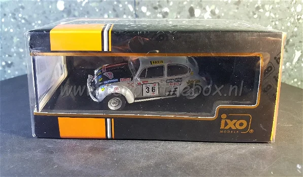 VW 1302 S Kafer #36 1/43 Ixo V627 - 3