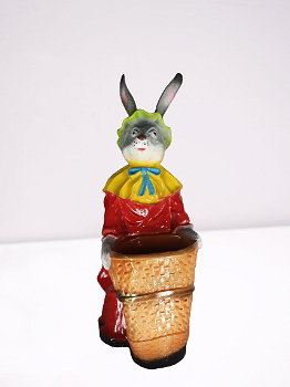 Figuurdecoratie van het Lady Rabbit met een mand Bloempot - 0