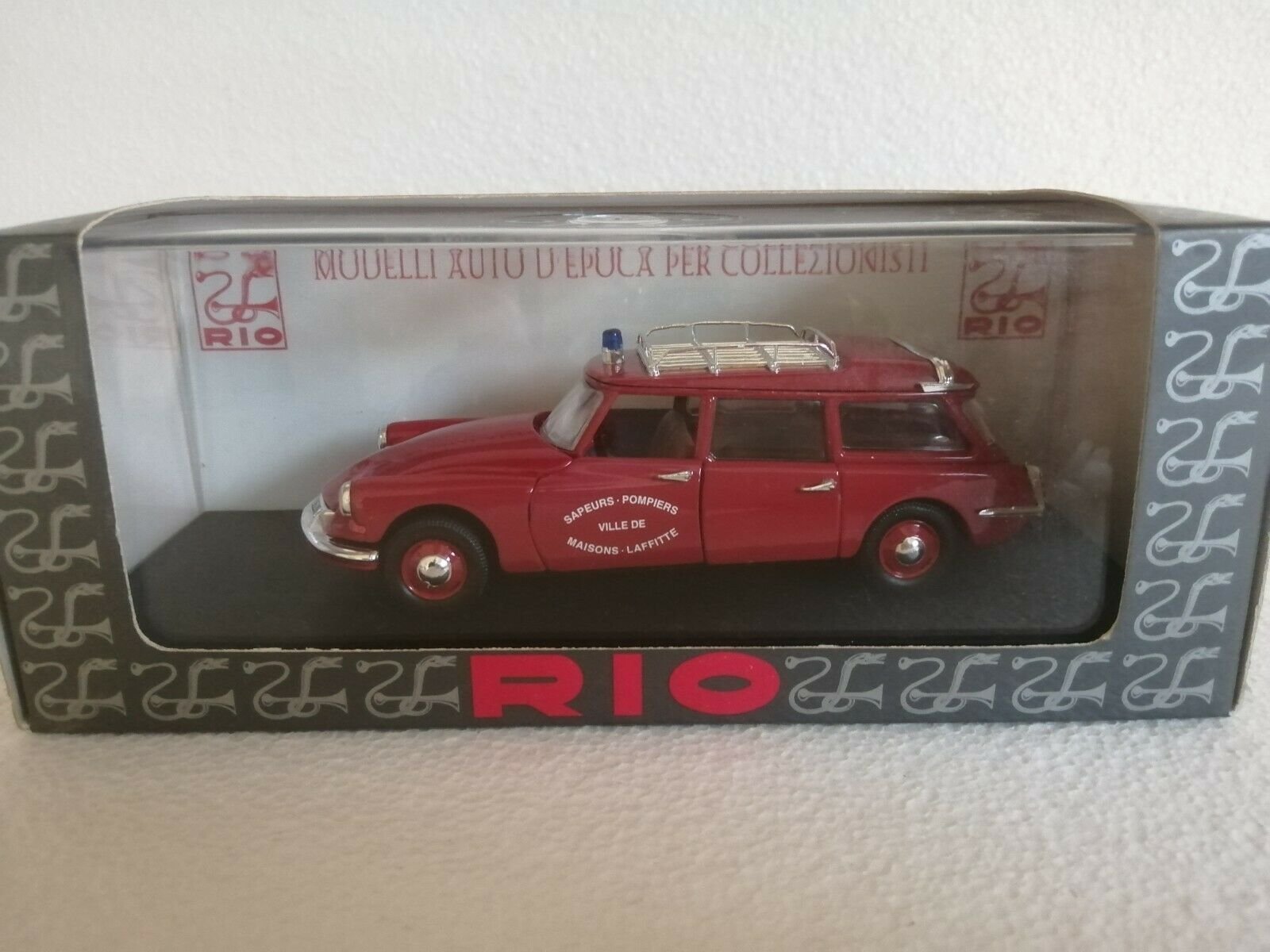 1:43 Rio Citroen ID 19 Break Brandweer - nr. 1