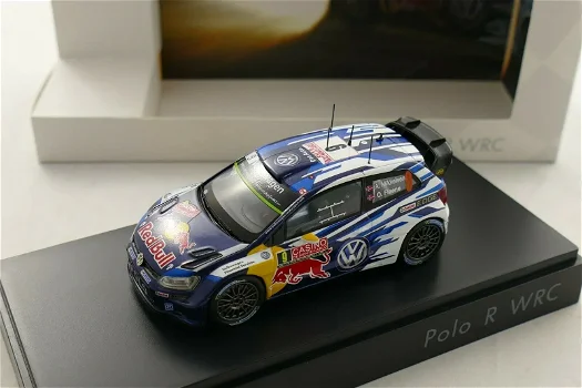 1:43 Spark Volkswagen Polo R WRC 2015 - 1