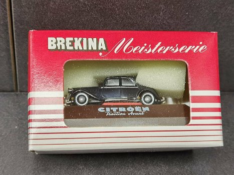 1:87 Brekina Oldtimer 1405 Citroen Traction Avant zwart - 2