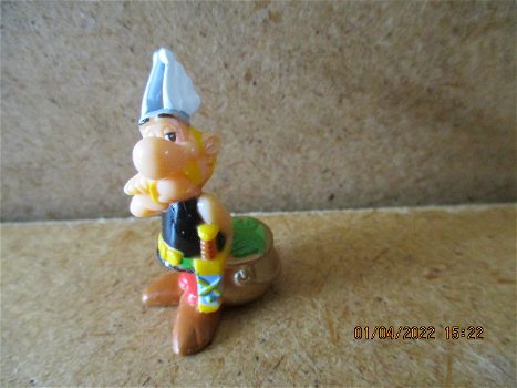 ad1457 asterix poppetje 2 - 0