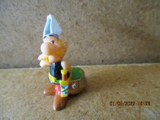 ad1457 asterix poppetje 2