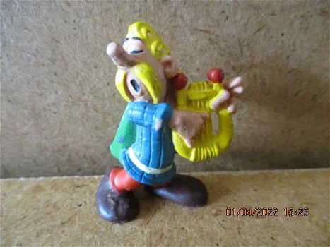 ad1460 asterix poppetje 5 - 0