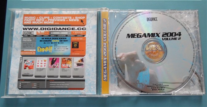 Te koop de originele CD Megamix 2004 Volume 2 van Digidance. - 2