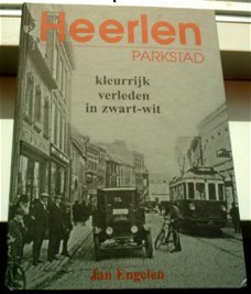 Heerlen parkstad. Jan Engelen. ISBN 9028814388.