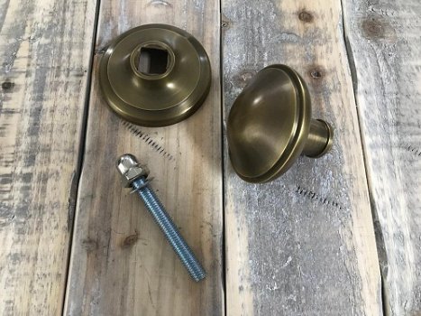 1 deurknop, Antiek Messing - deurbeslag - meubelbeslag - 4
