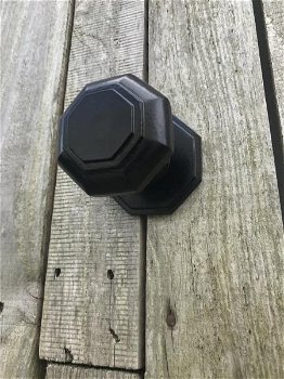 Een grote deurknop, zeer solide, mat zwart-deurknop - 1