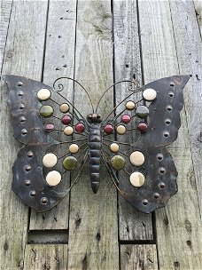 Mooie decoratieve vlinder, wanddecoratie, van metaal