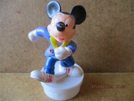 ad1556 mickey mouse op dekseltje 2 - 0