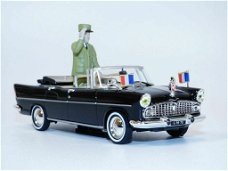 1:43 Norev Simca V8 Chambord Presidentielle met Figuurtje