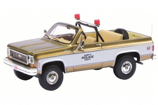 Schuco 1:43 Chevrolet Blazer Amity Police Department (Jaws) - 0