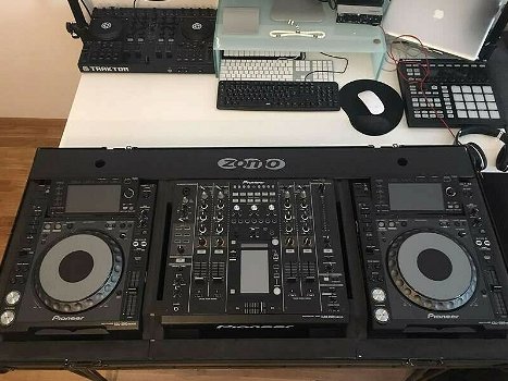 2 X Pioneer CDJ 2000 NEXUS + DJM 2000 NXS - 6