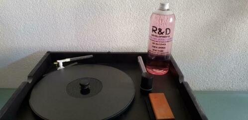 R&D Developments vinyl schoonmaakvloeistof, Knosti /machine - 2