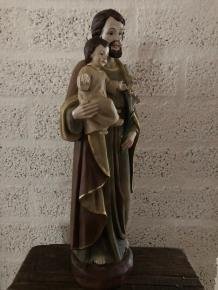 Mooi beeld van Jozef met de Here Jezus op de arm, poly - 1