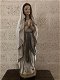 Mooi beeld van Maria biddend, polystone in woodlook - 4 - Thumbnail
