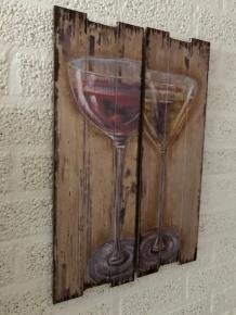 Set van 2 houten wandborden met 1 glas witte wijn en 1 - 2