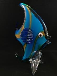 Prachtige vis gemaakt van glas, in kleur - 1