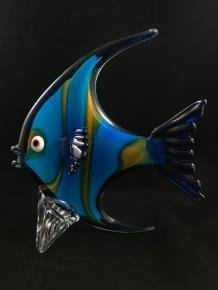 Prachtige vis gemaakt van glas, in kleur - 2