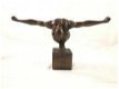 Mooi sculptuur beeld , Olympian Man, atletische man - 0 - Thumbnail