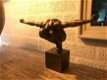 Mooi sculptuur beeld , Olympian Man, atletische man - 1 - Thumbnail