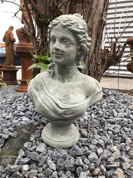 Buste van Diana, vrouwelijke buste, sculptuur van Diana - 0