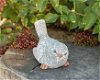 Fraai sculptuur van een vogeltje, stenen dierfiguur , mus - 1 - Thumbnail