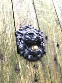 Mooie deurbel in de vorm van een leeuwenkop, mat zwart - 2