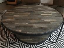 Fraaie robuuste salontafel, gemaakt van metaal en hout - 1