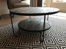 Fraaie robuuste salontafel, gemaakt van metaal en hout - 4