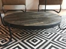 Fraaie robuuste salontafel, gemaakt van metaal en hout - 7