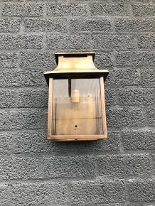 Mooie wandlamp, buitenlamp, vervaardigd uit vol messing - 1