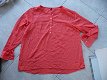 Sojaconcept zacht koraal rode blouse maat XXL. - 2 - Thumbnail
