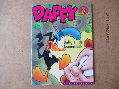 adv6296 daffy - 0